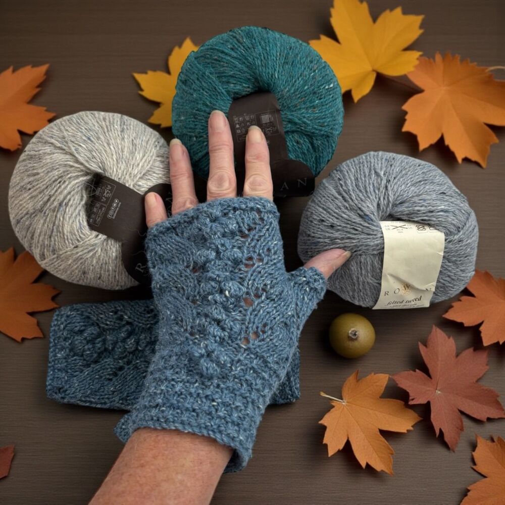 Gingerbread Gloves Knitting KIt