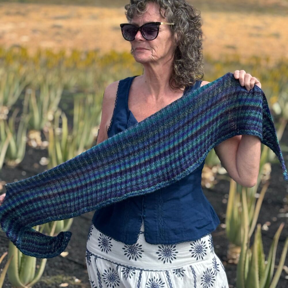 Catenary Curve Brioche Shawl knitting pattern