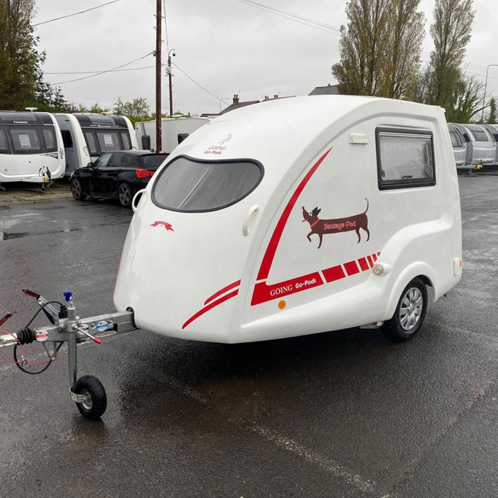 Prime condition 2018 Go-Pod with dual fuel heating, 100W solar, automatic motor mover, awning and more! Just £10,995.00 incl. VAT