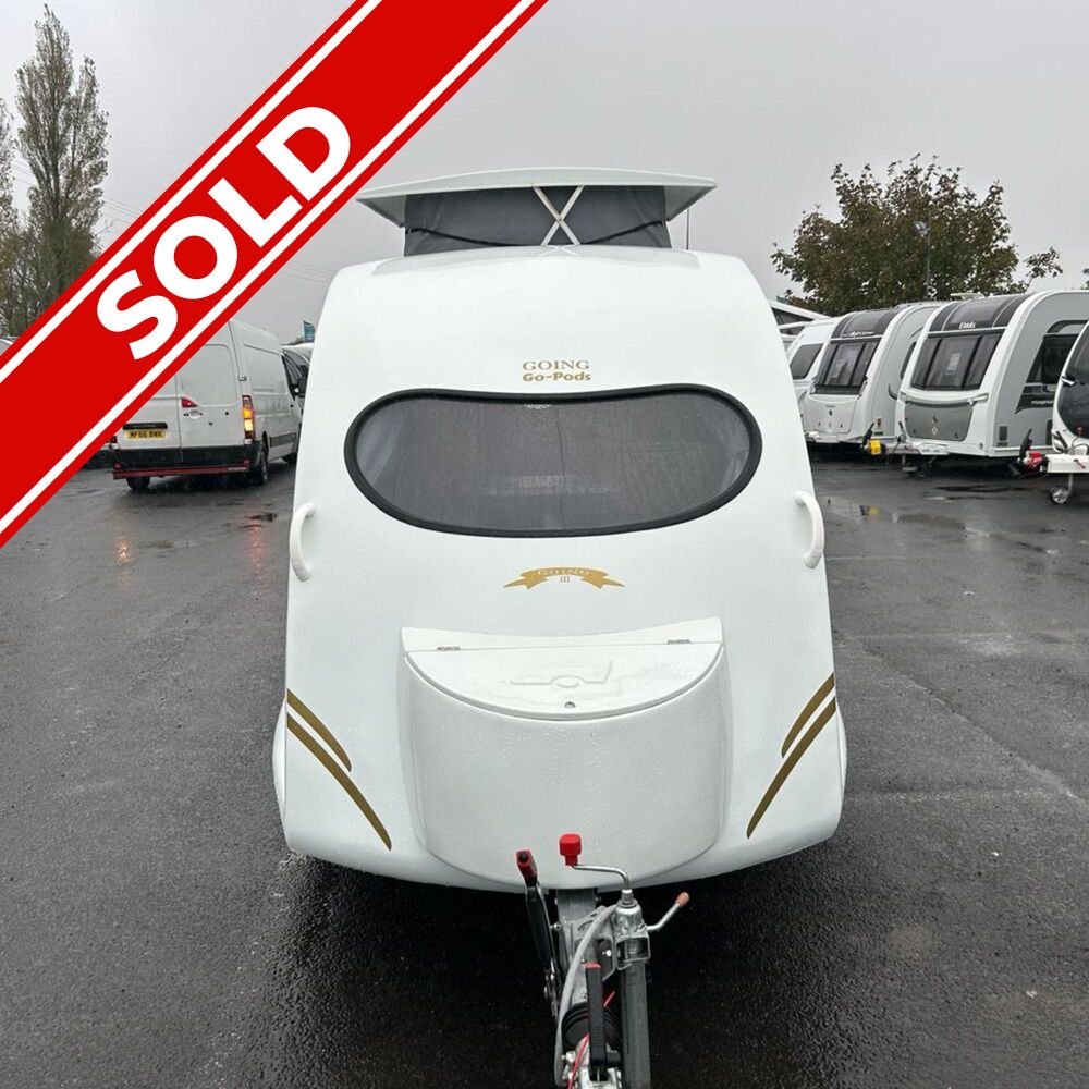 Fully loaded 2022 Go-Pod with solar, heating, 12V fridge, awning & more! Ju