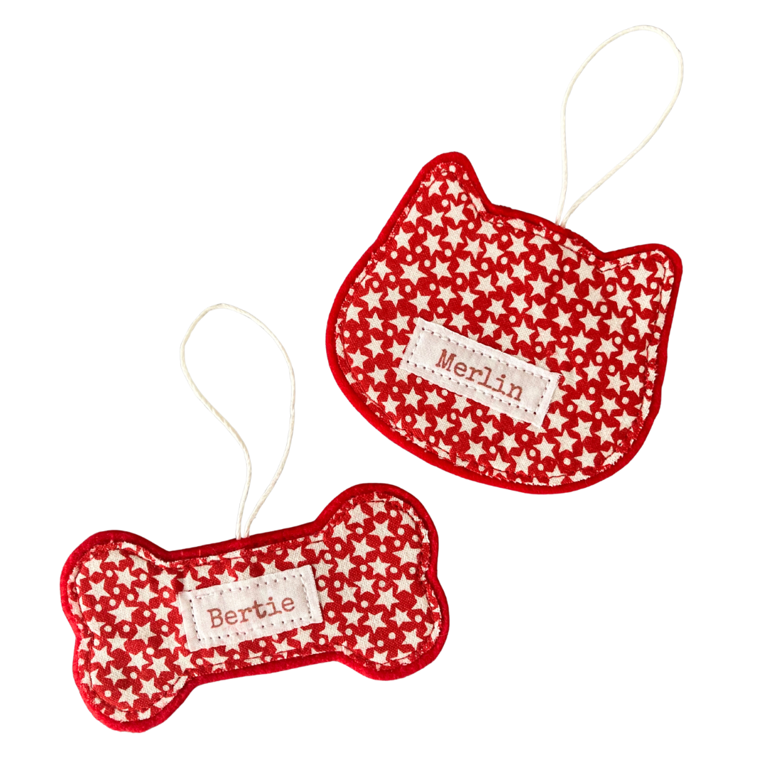 Cat/Dog Christmas Decoration