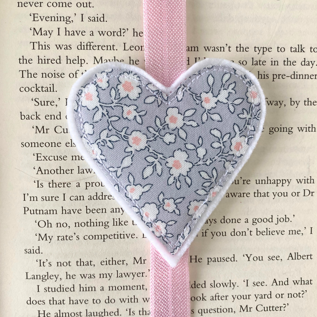 Bookmark Book Band - Heart - Liberty Print