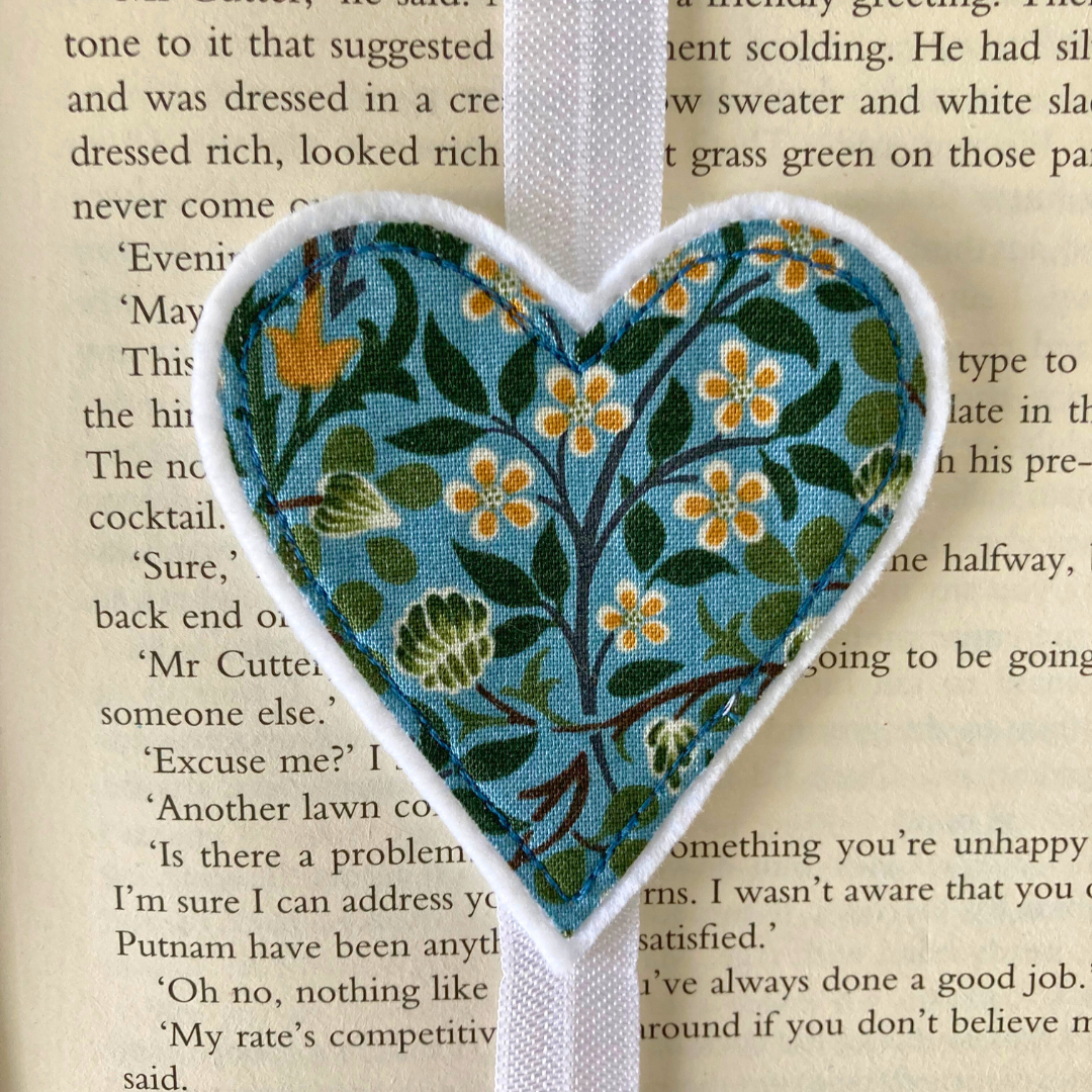 Bookmark Book Band - Heart - William Morris Fabric