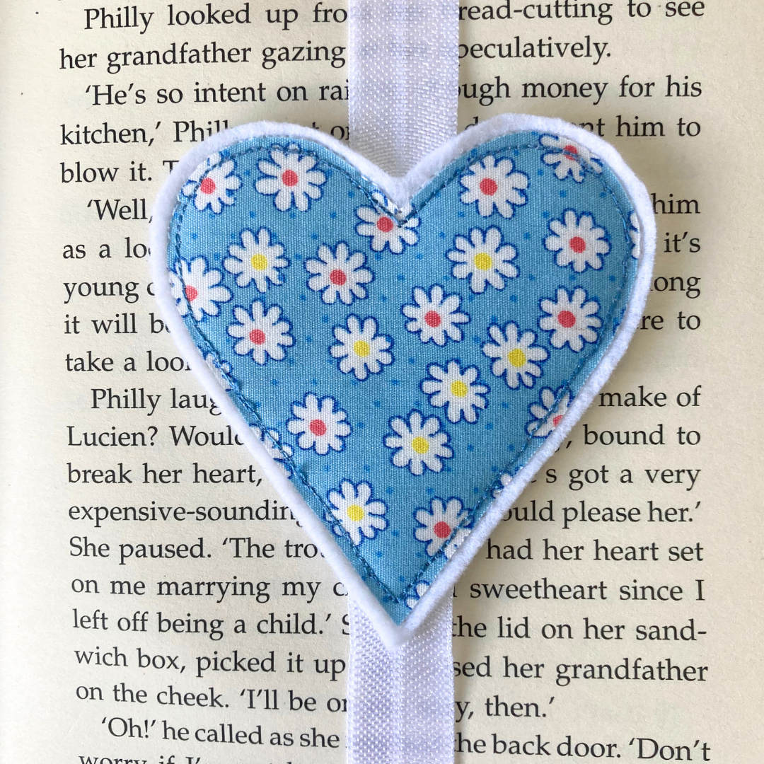 Bookmark Book Band - Heart - Fabric