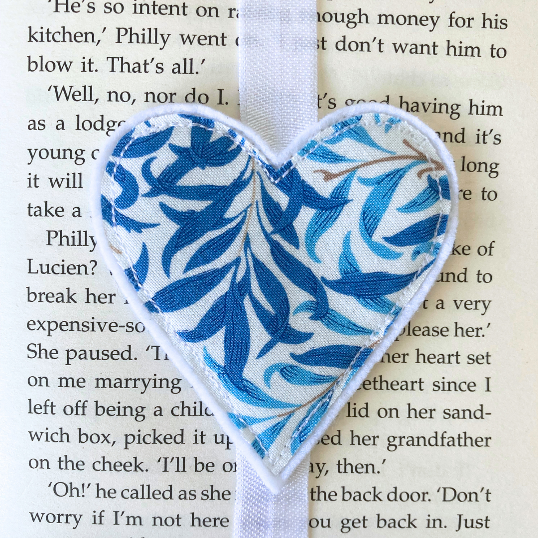 Bookmark Book Band - Heart - William Morris Print