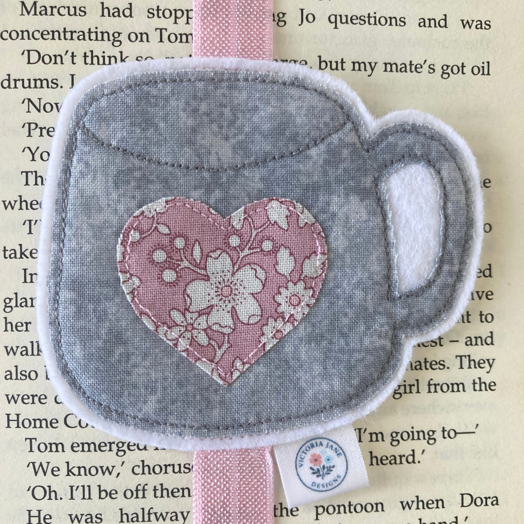 Bookmark Book Band - Mug - Liberty Print Heart