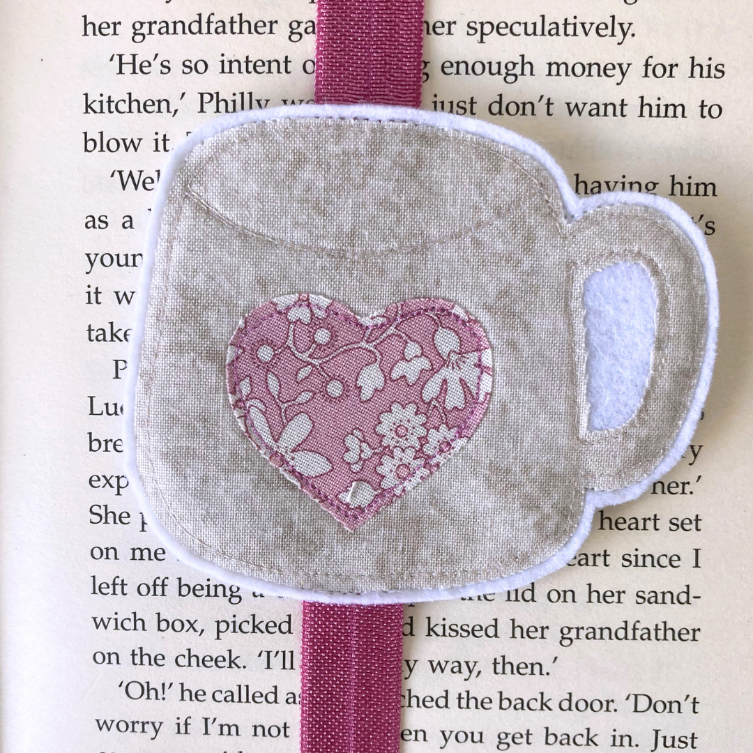 Bookmark Book Band - Mug - Liberty Print Heart
