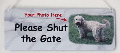 Please Shut the Gate Sign