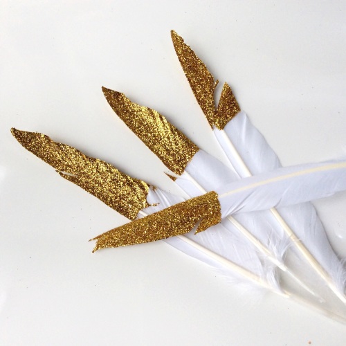  Gold Glitter Dipped White Feathers