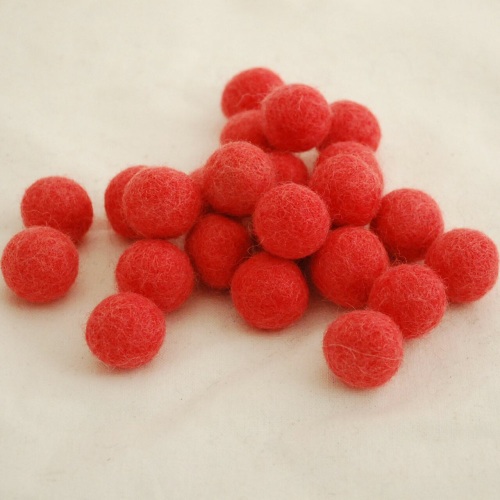 CORAL RED 2 cm Felt Balls