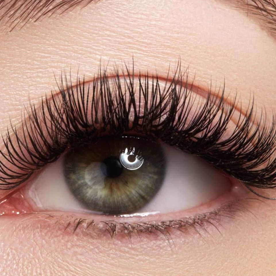 Volume Russian Lashes Online Course (CPD Accredited)