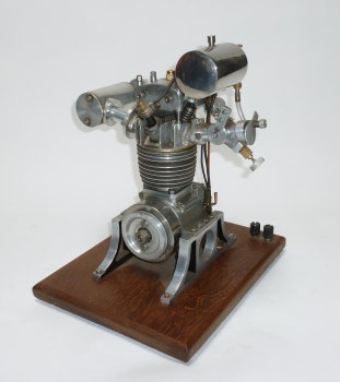SOLD A fine model of a 30cc Internal Combustion Hydroplane Engine