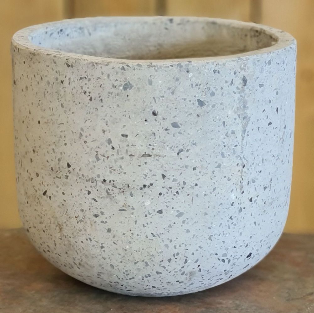 Polished  Concrete pot grey 