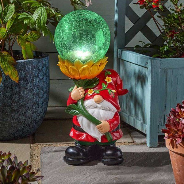 Solar  Garden Ornament - Wonder Wizard