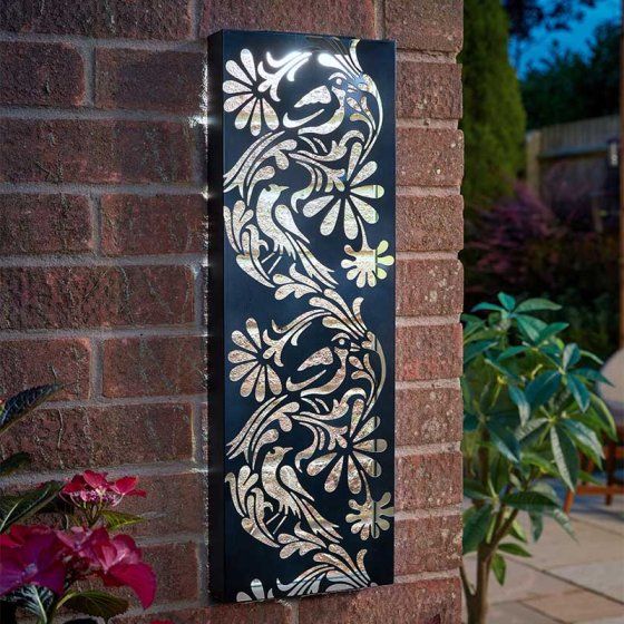 Solar Wall Decor - Illumina Fauna