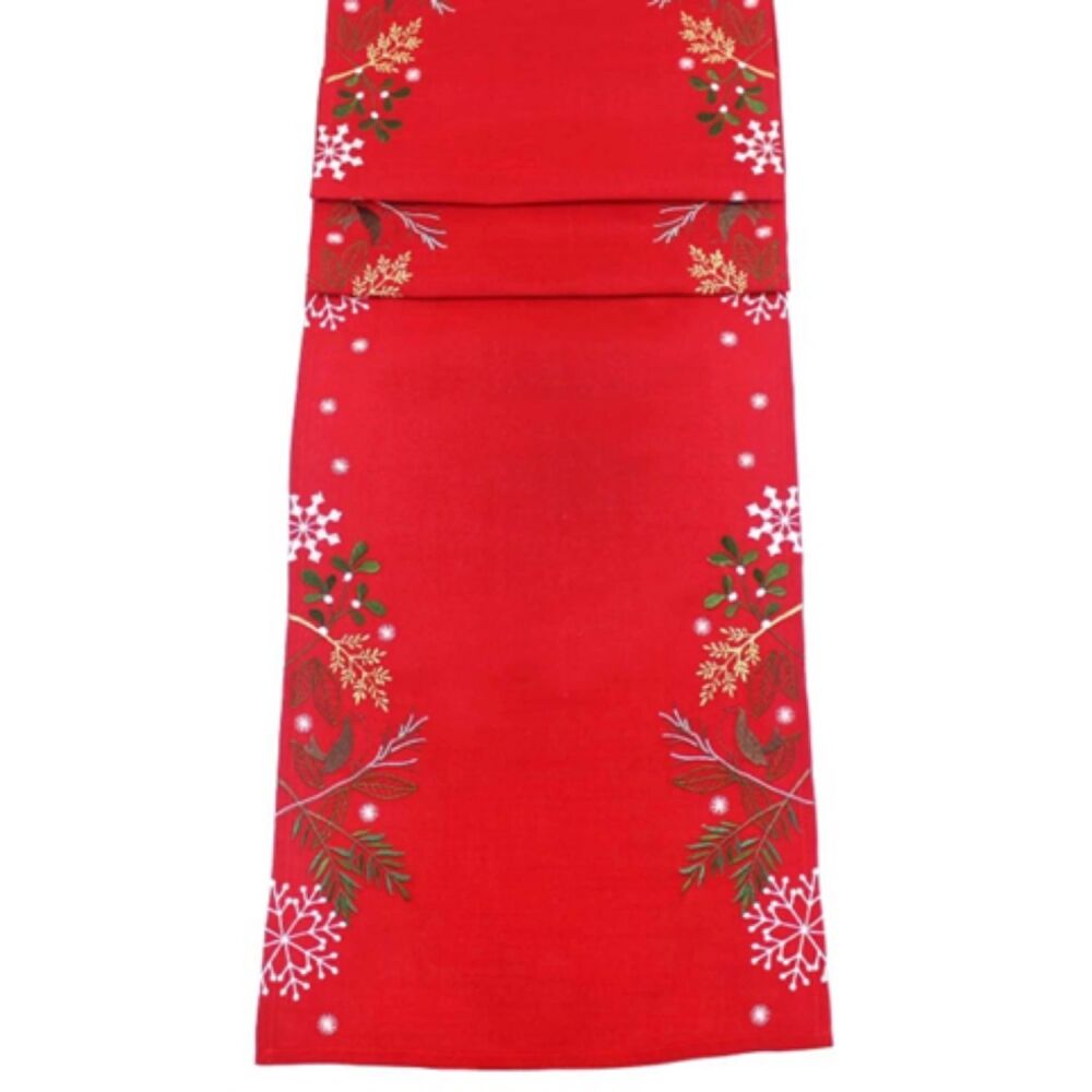 Christmas Table Runner - LIttle Robin