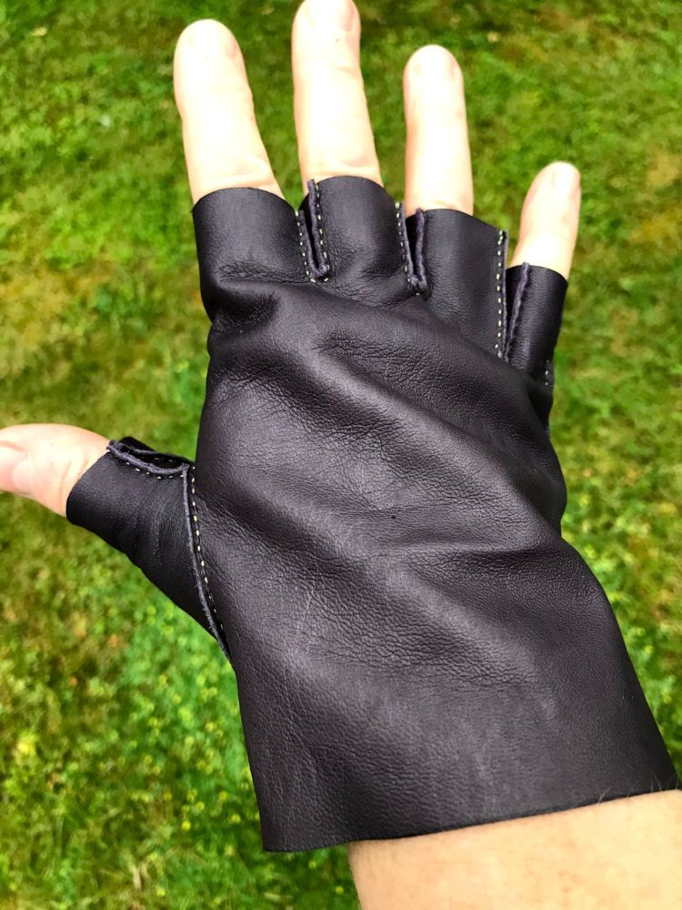 Fingerless Glove Making Thursday 28th October 2021