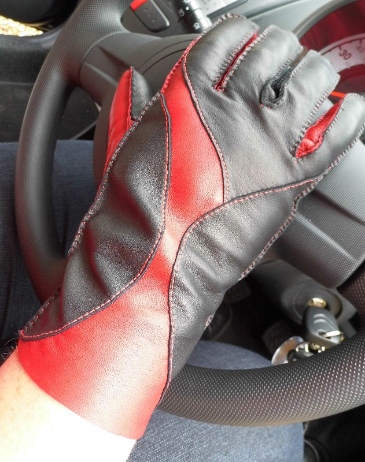 glove 4