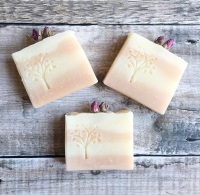 Rose geranium ~ Luxury vegan soap