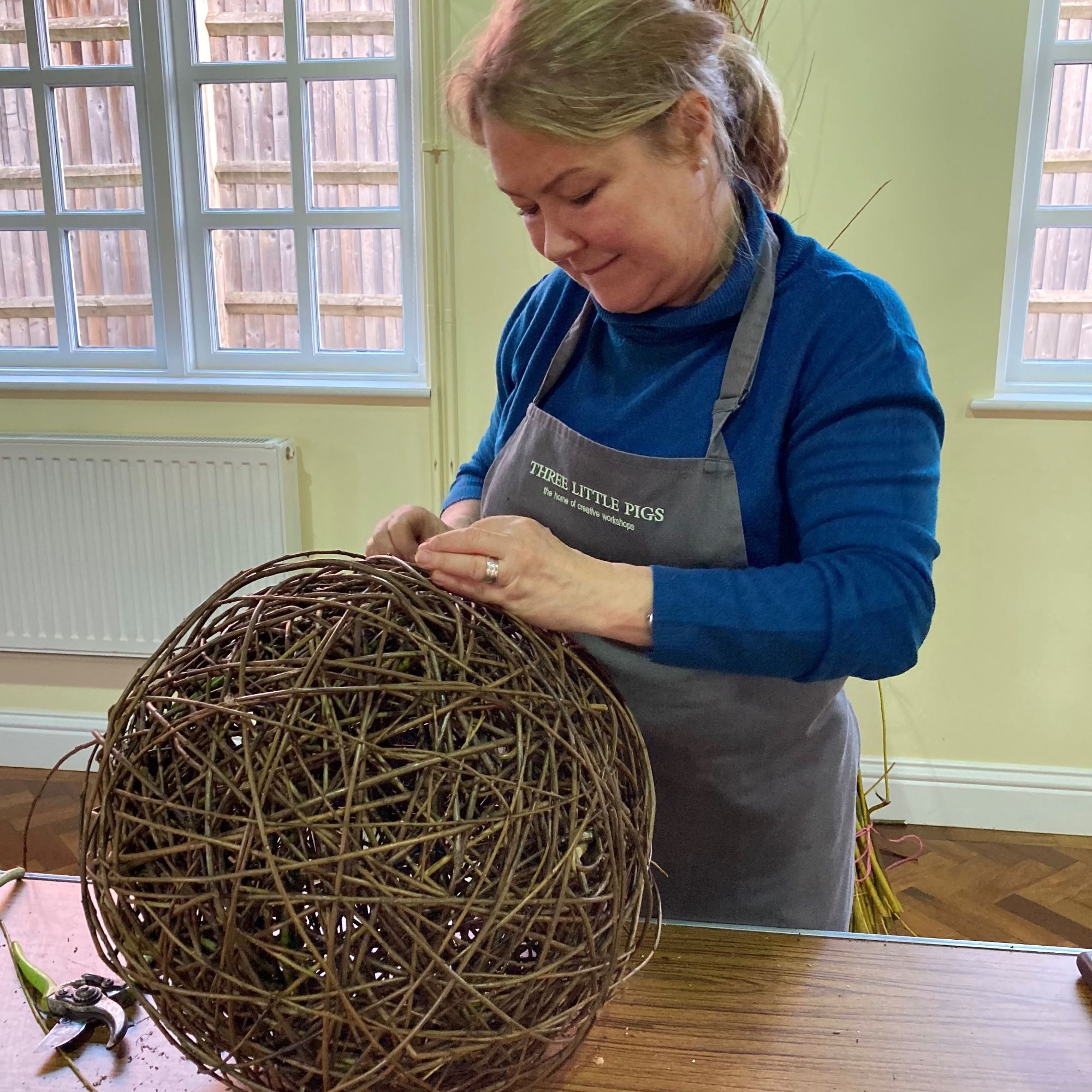 Willow Sphere Sculpture Workshop - Beginner