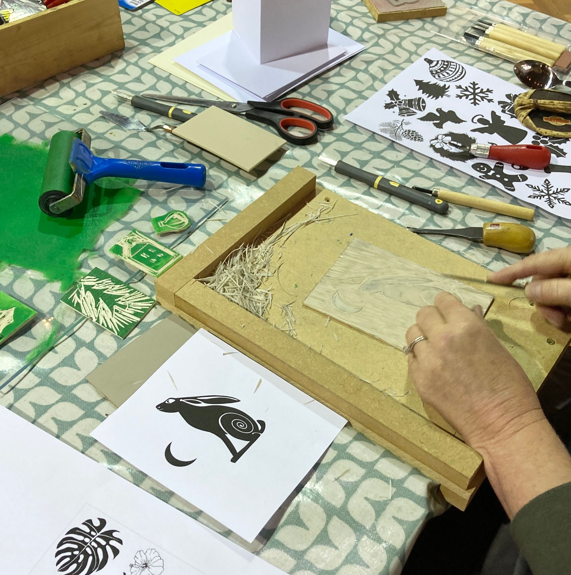 Lino Printed Christmas Cards and Wrap Workshop - Lino Cutting