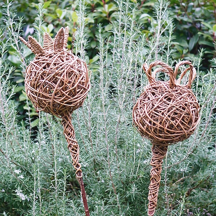 Giant Poppy Seed Heads Workshop