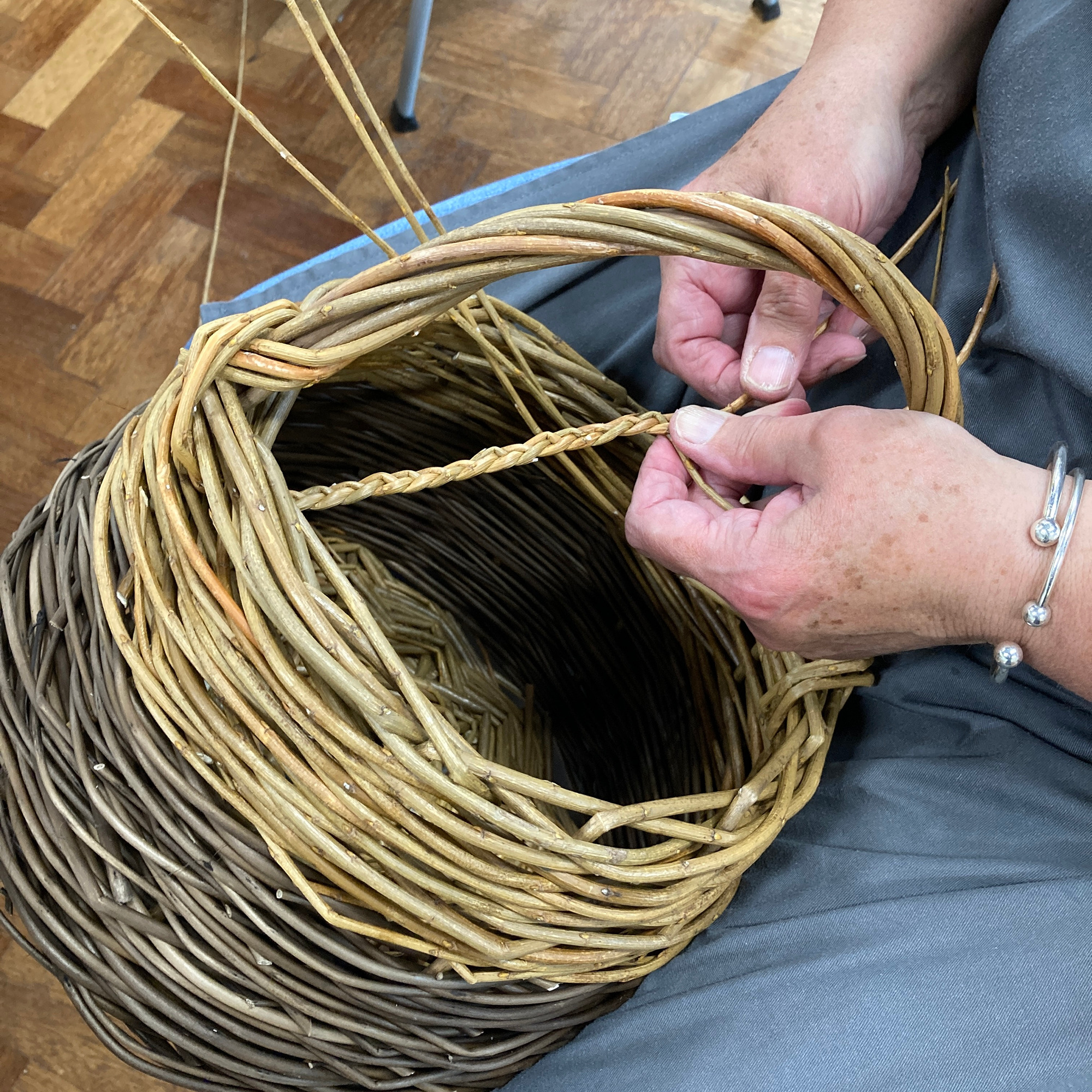 Willow Foraging Basket Workshop - Handmade