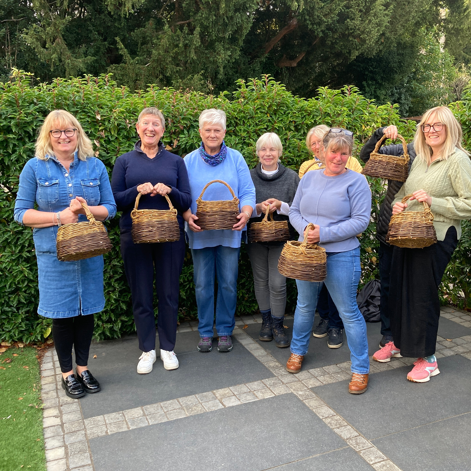 Willow Foraging Basket Workshop - Basket Making