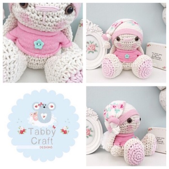Beanie Bunny in Jumper - Pink and Ivory
