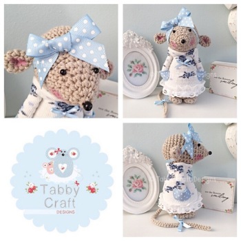 Standing Mouse with Floral Jumper and Hat - Beige and Blue