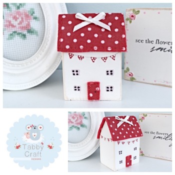 Distressed Wooden Bunting Cottage - Ivory and Red Fabric