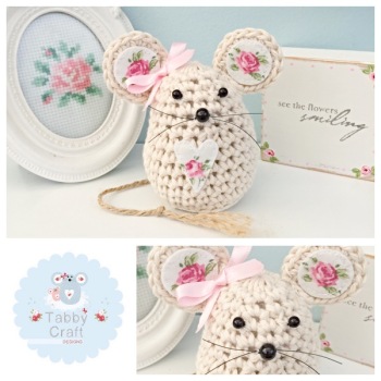 Small Floral Mouse - Ivory and Pink