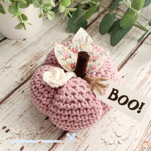 Large Halloween Boo Pumpkin  - Lilac Pink with Pink Flowers