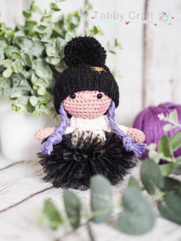 .Halloween Girl with Spider Woolly Hat, Tutu and Boo Jumper  - Black and Purple 