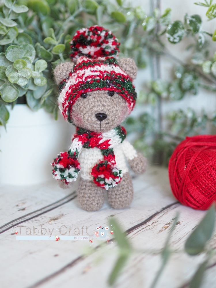 Little Bear with Christmas Woolly Hat and Scarf     -  Multi and Brown