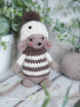 Standing Mouse with Woolly Hat, Striped Jumper and Glasses   - Brown and Ivory