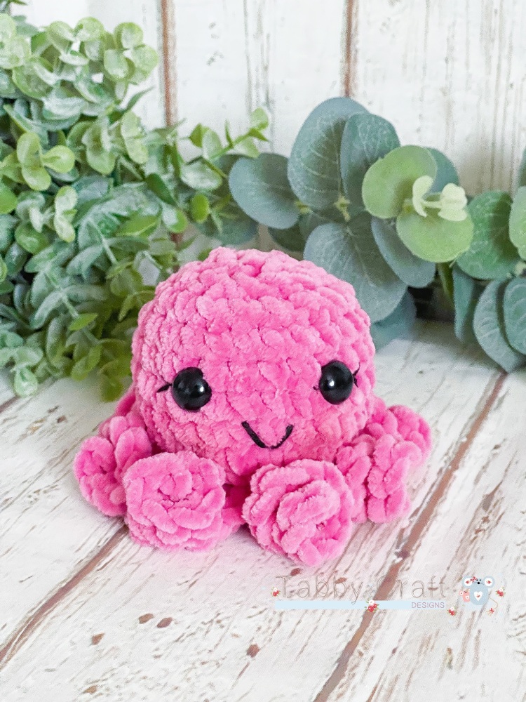 Octopus Plushie   -  Bright Pink