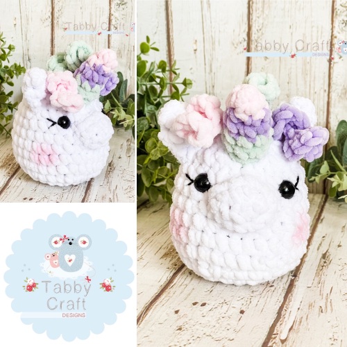 Plushie Unicorn     - Pink and White