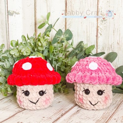 Plushie Toadstool     - Red and White