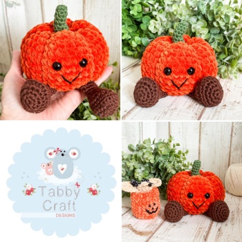Happy Pumpkin with Legs