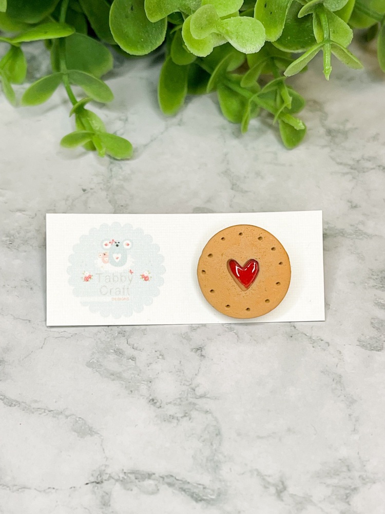 Miniature Polymer Clay Jammy Dodger Inspired Magnet/Pin Badge