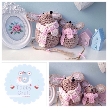 Winter Mouse with  Scarf Set - Light Brown and Pink