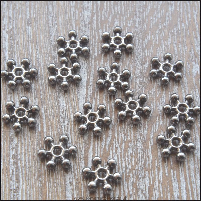 8mm Black Snowflake Spacer Beads
