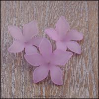 Lilac Lucite Flower Beads 29mm x 27mm Pk 10