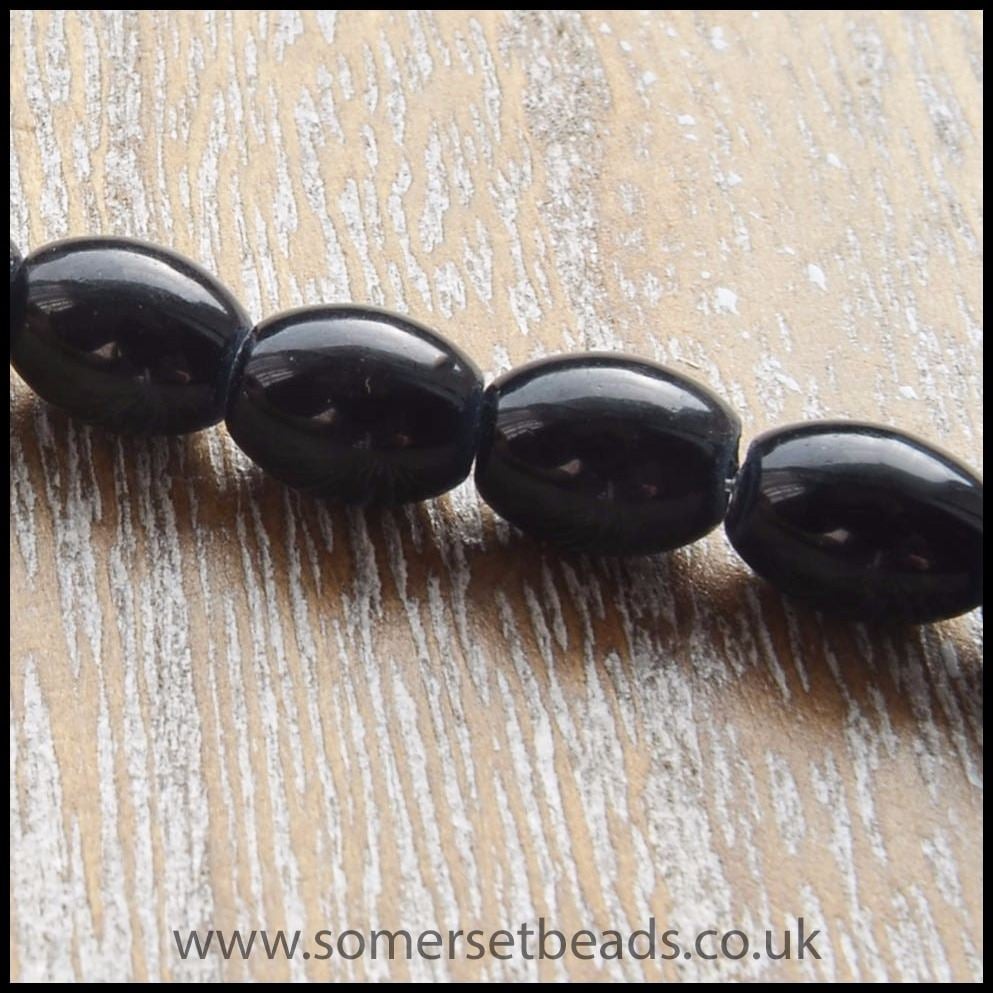 Black Glass Smooth Oval Beads 
