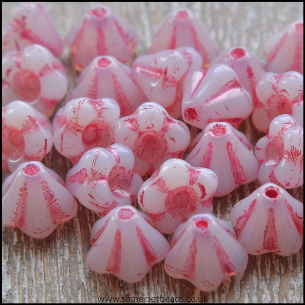 Czech Glass Trumpet Flowers 6mm x 6mm Raspberry Ripple