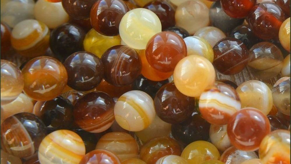 A Guide To Bead Types - Somerset Beads