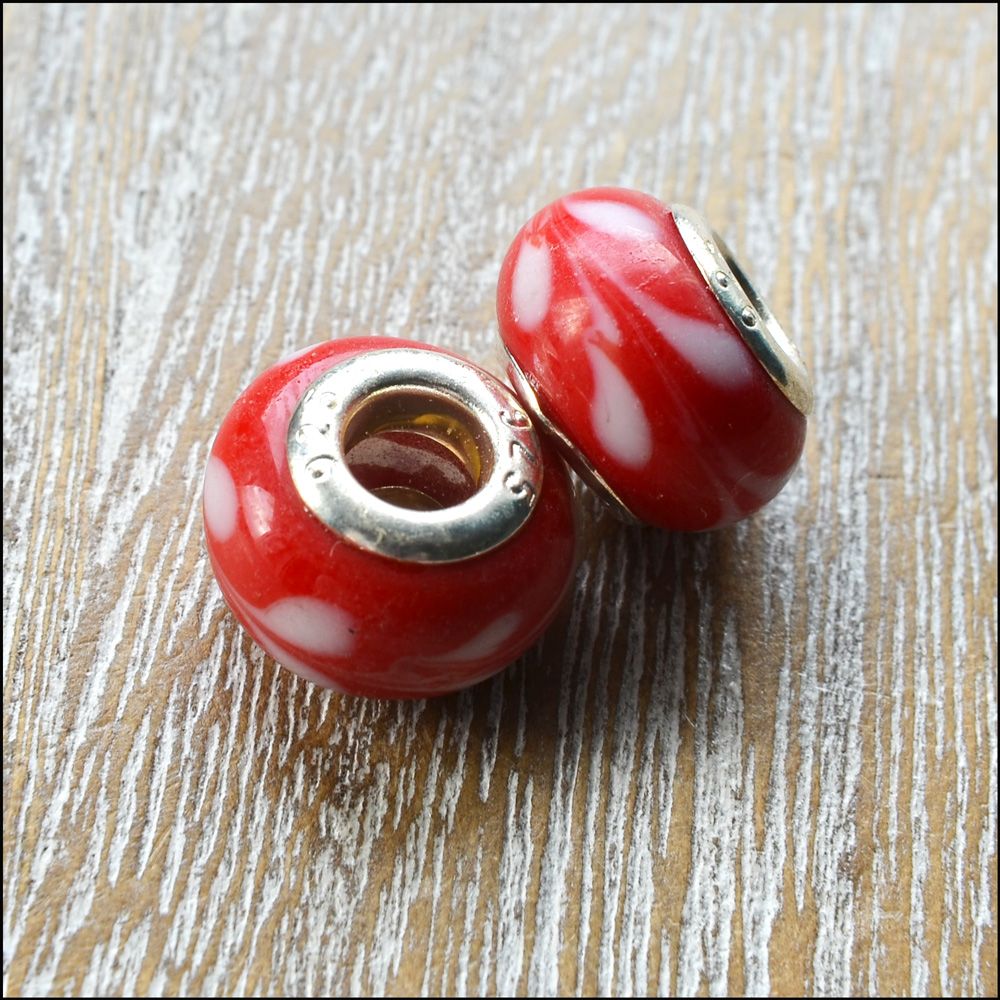  Glass Charm Beads Red With White Pattern