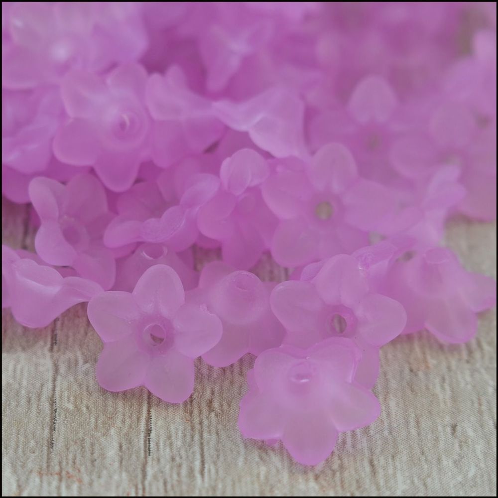 10mm Lilac Lucite Frosted Flower Beads