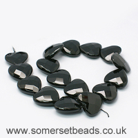 30mm Premium Faceted Dyed Black Agate Gemstone Heart Shaped Beads